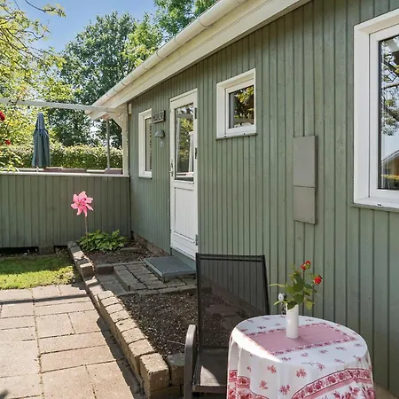 3 Bedroom Cozy In *